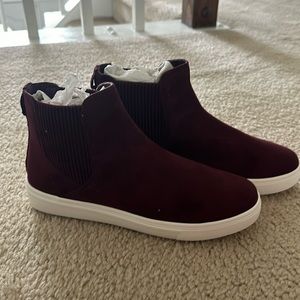 New Steve Madden Booties